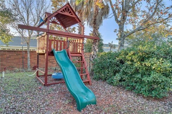 11434-Brickyard-Pond-LN-Windermere-FL-16-600x400