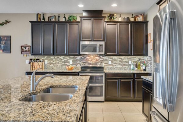 15890 Citrus Grove Loop- Winter Garden- FL 34787 - 11 - Kitchen