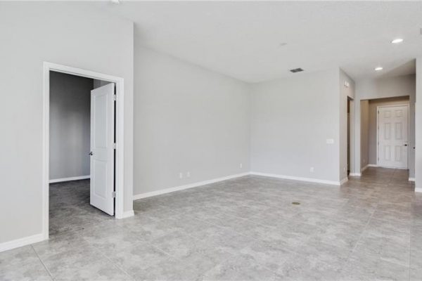 2192-Antilles-Club-Dr-Kissimmee-FL-3-600x400