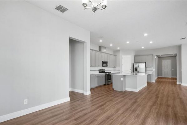 2229-Antilles-Club-Dr-Kissimmee-FL-6-600x400