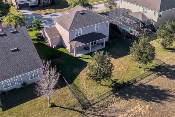 774-Ayden-Oak-Lane-6-600x400
