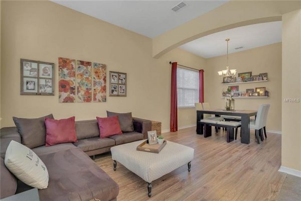 774-Ayden-Oak-Lane-8-600x400