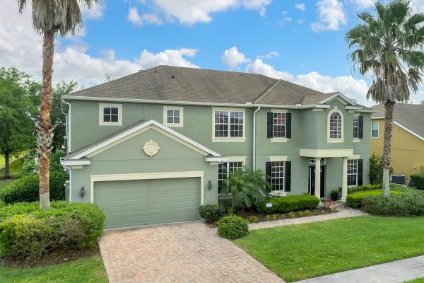 15216-Hayworth-Dr-Winter-Garden-FL-34787-02-Front-600x400
