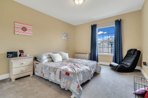 15216-Hayworth-Dr-Winter-Garden-FL-34787-31-Bedroom-600x400