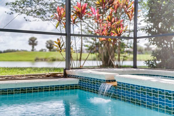 1345-Portmoor-Way-Winter-Garden-FL-34787-04-Pool-600x400