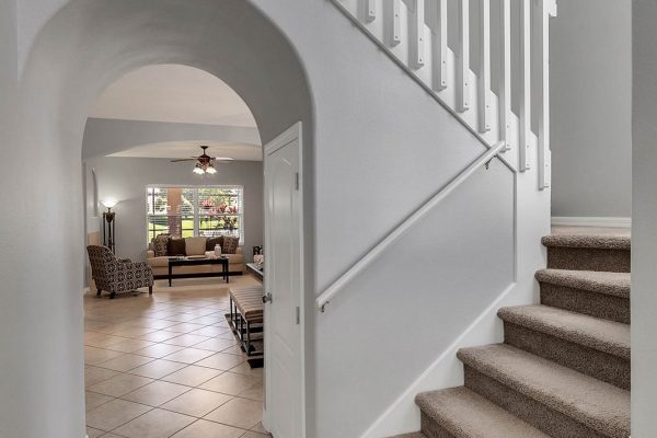 1345-Portmoor-Way-Winter-Garden-FL-34787-09-Foyer-600x400