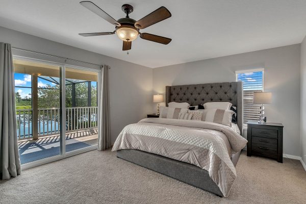 1345-Portmoor-Way-Winter-Garden-FL-34787-24-Master-Bedroom-600x400