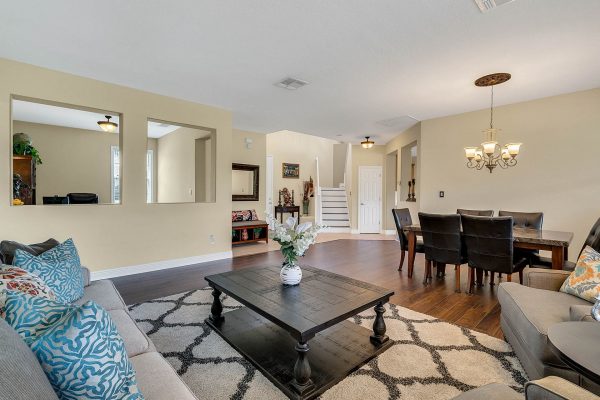 14826-Tullamore-Loop-Winter-Garden-FL-34787-06-Living-600x400