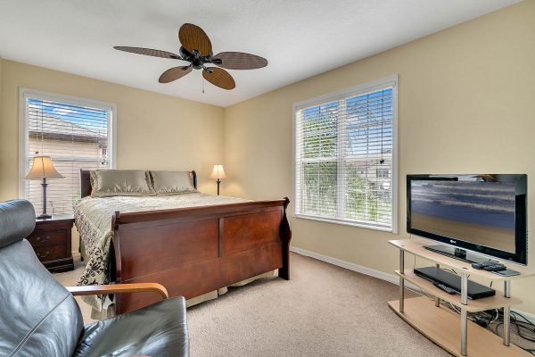 14826-Tullamore-Loop-Winter-Garden-FL-34787-30-Bedroom-600x400