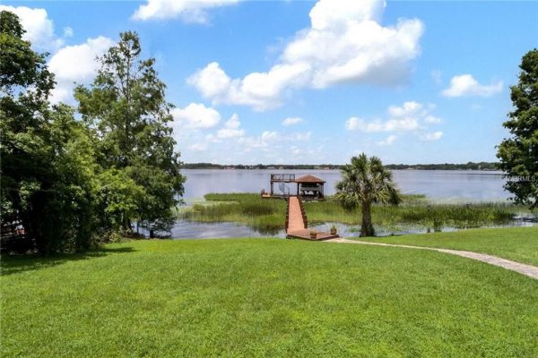 2720-MIDSUMMER-DRIVE-WINDERMERE-Florida-34786-3-600x400