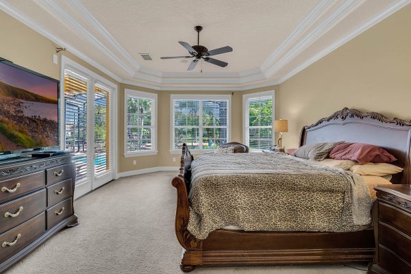 12854-Jacob-Grace-Ct-Windermere-FL-34786-25-Master-Bedroom-600x400