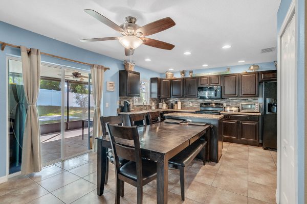 206-Colonial-Pine-Ln-Minneola-FL-34715-10-Dining-600x400