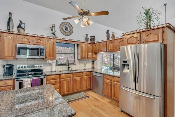 795-Keeneland-Pike-Lake-Mary-FL-32746-12-Kitchen-600x400