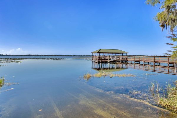 10435-Woodward-Winds-Dr-Orlando-FL-32827-14-600x400