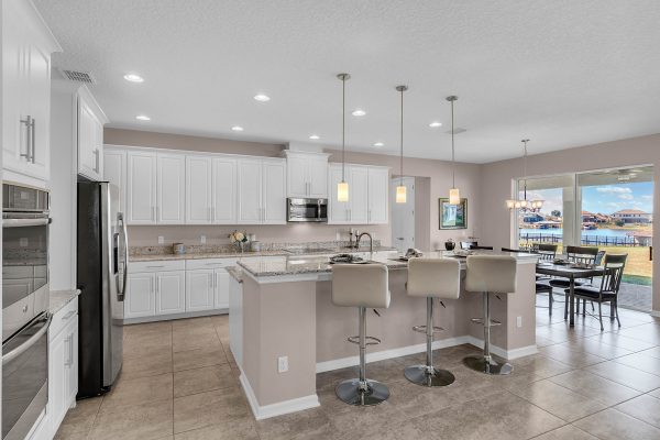 16166-Johns-Lake-Overlook-Dr-Winter-Garden-FL-34787-16-Kitchen-600x400