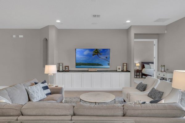 7407-Pomelo-Grove-Dr-Winter-Garden-FL-34787-10-Family-Room-600x400