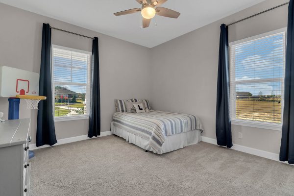 7407-Pomelo-Grove-Dr-Winter-Garden-FL-34787-28-Bedroom-600x400
