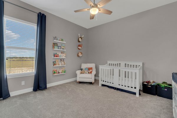 7407-Pomelo-Grove-Dr-Winter-Garden-FL-34787-30-Bedroom-600x400