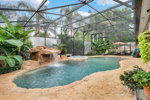 754-lake-cove-pointe-cir-winter-garden-fl-34787-04-600x400