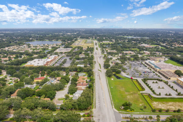 306 Sterling Lake Drive, Ocoee, FL 34761