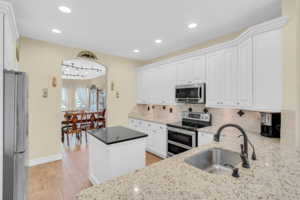 13939 Eylewood Drive, Winter Garden, FL 34787 13939 Eylewood Drive, Winter Garden, FL 34787