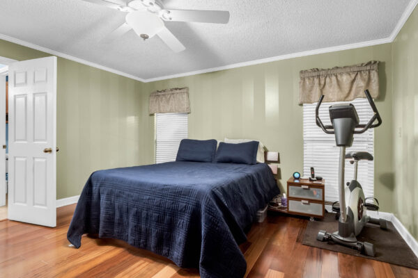 5712 Pitch Pine Drive, Orlando, FL 32819