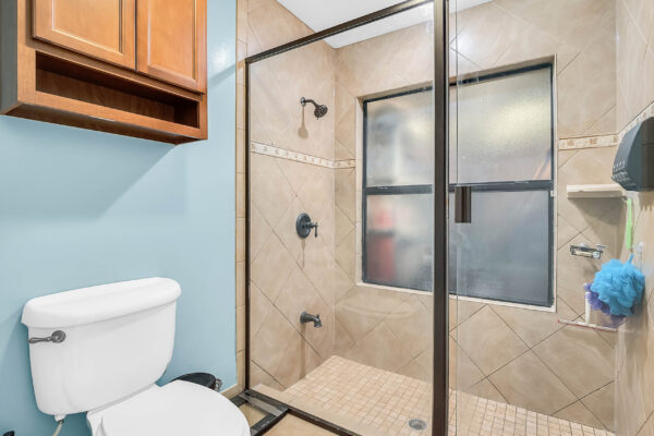 5712 Pitch Pine Drive, Orlando, FL 32819
