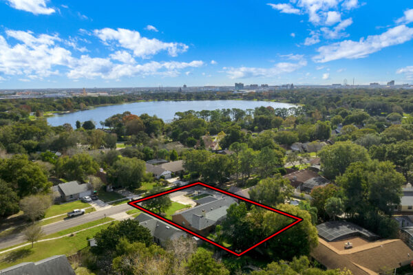 5712 Pitch Pine Drive, Orlando, FL 32819