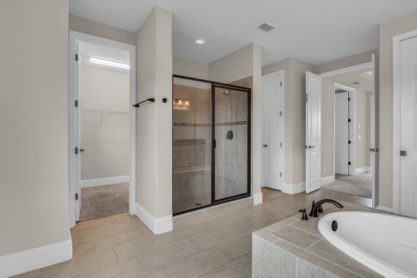 9442-prince-harry-drive-orlando-fl-32836-13-scaled-600x400