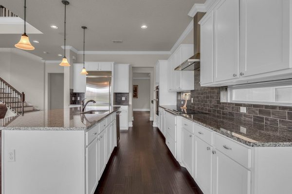 9442-prince-harry-drive-orlando-fl-32836-37-scaled-600x400