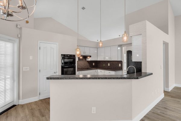 2511-tryon-place-windermere-fl-34786-35-scaled-600x400
