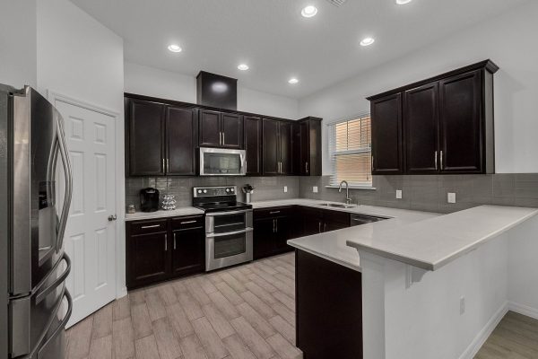 9331-mira-valle-lane-winter-garden-fl-34787-22-scaled-600x400