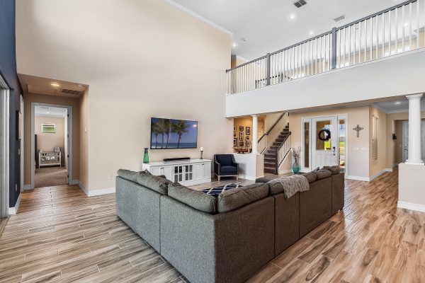 692-oxford-chase-drive-winter-garden-fl-34787-17-scaled-600x400