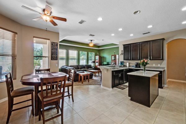 11717-sheltering-pine-drive-orlando-fl-32836-24-scaled-600x400