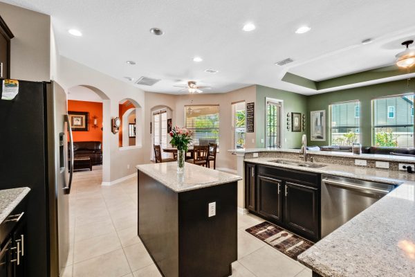 11717-sheltering-pine-drive-orlando-fl-32836-29-scaled-600x400