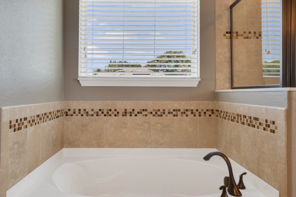627-lake-cove-pointe-circle-winter-garden-fl-34787-17-scaled-600x400