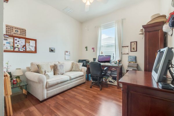 2647-palastro-way-ocoee-fl-34761-16-scaled-600x400