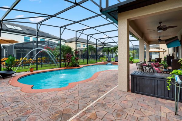 319-morning-view-drive-winter-garden-fl-34787-13-1-1-scaled-600x400