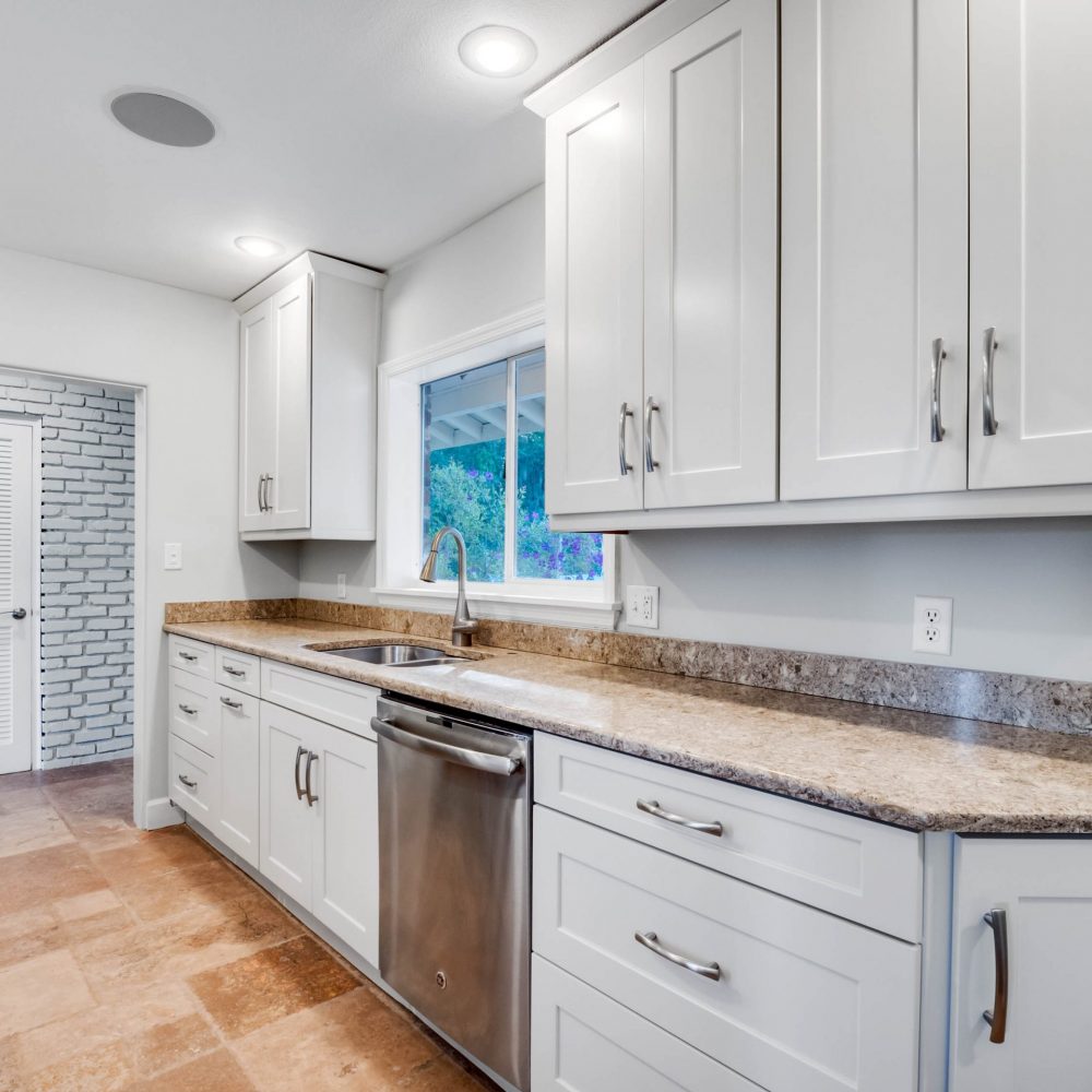 125-north-drive-windermere-fl-34786-13-scaled-1-1000x1000