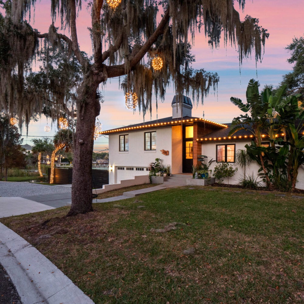 31 Pine Street, Windermere, FL 34786