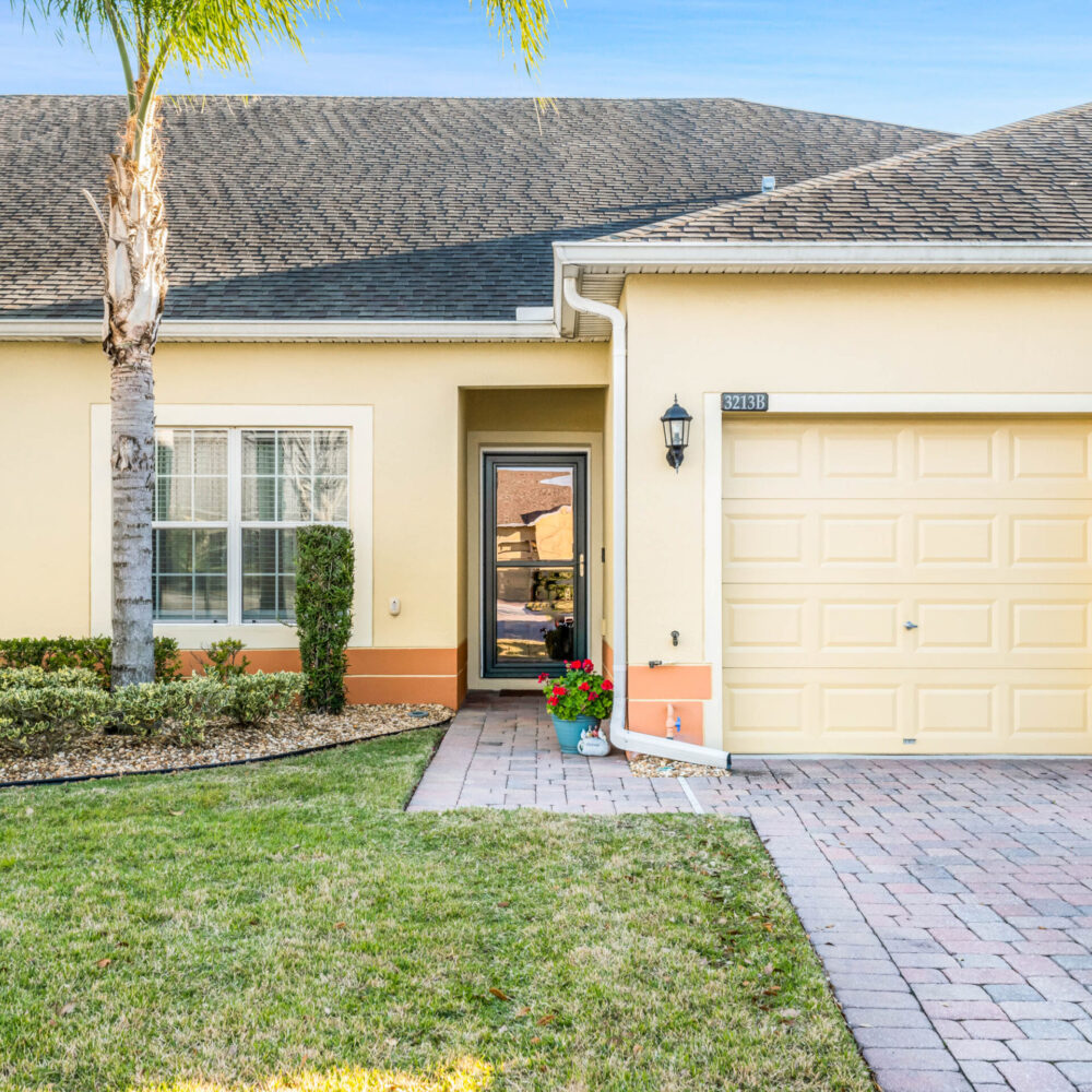 3213 Sonesta Court Unit B, Clermont, FL 34711